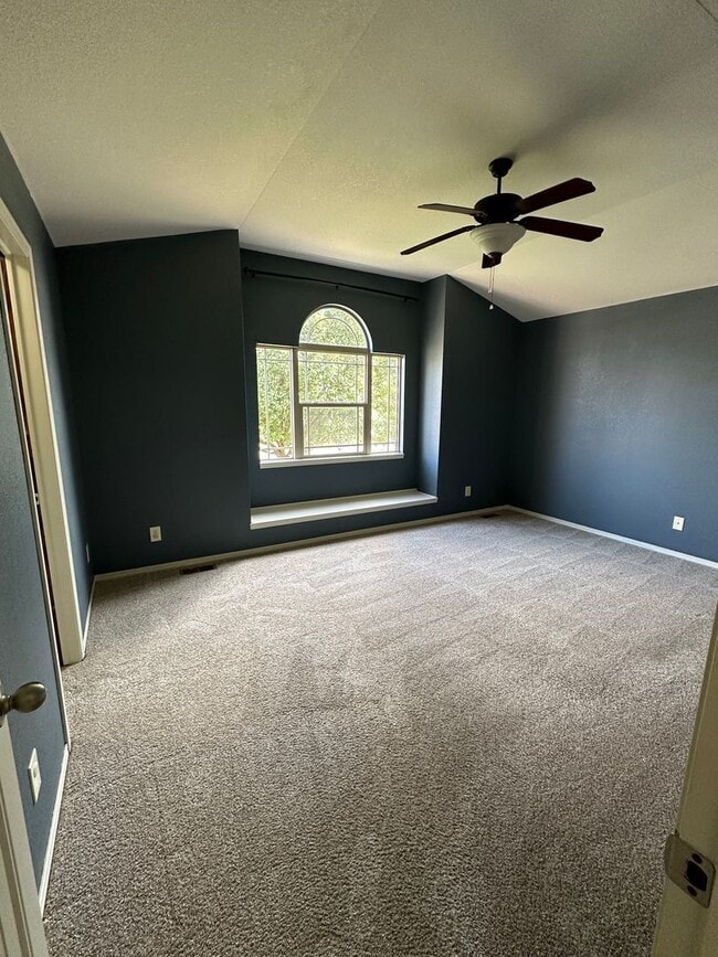 Building Photo - Beautiful Updated 5 Bedroom Home - Derby ,KS