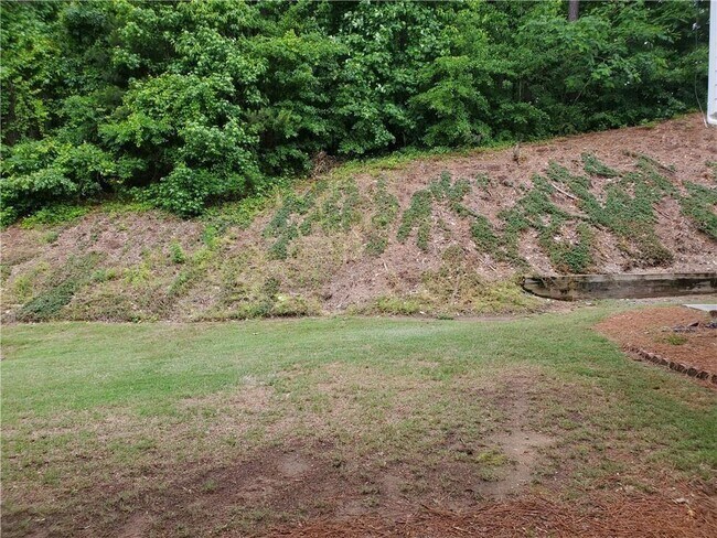 Building Photo - 4133 Howell Park Rd