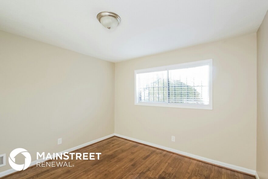 Building Photo - 3762 Elkridge Dr