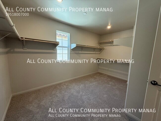 Building Photo - 26604 Ashley Rd