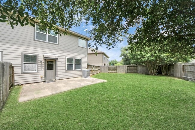 Building Photo - 6427 Densberry Ln