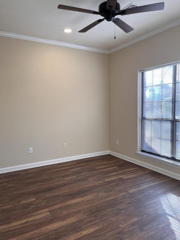 Building Photo - 625 Lanier Pl