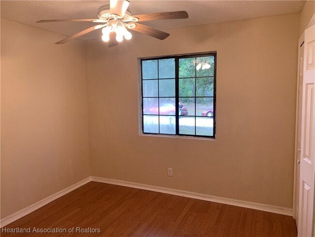 Building Photo - 2225 N Unicorn Rd
