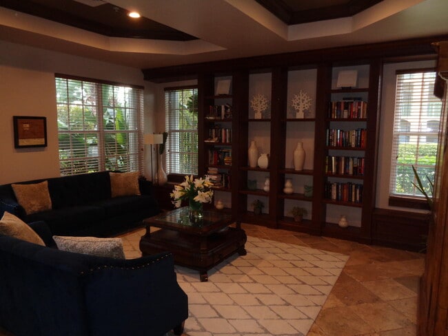 Building Photo - 3627 NW Adriatic Ln