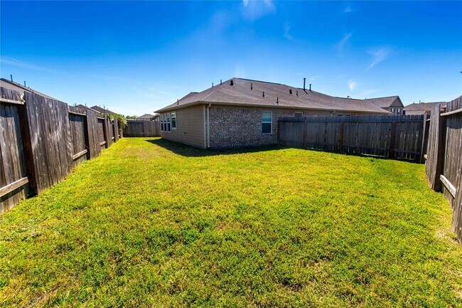 Building Photo - 15010 Rustler Gate Ln