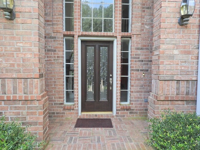 Building Photo - 2319 Amber Springs Dr