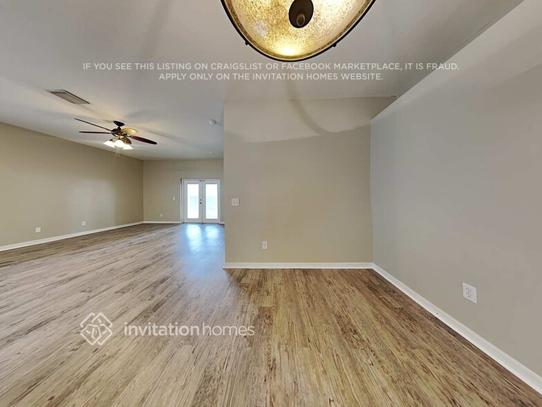 Building Photo - 1213 Gordon Oaks Dr