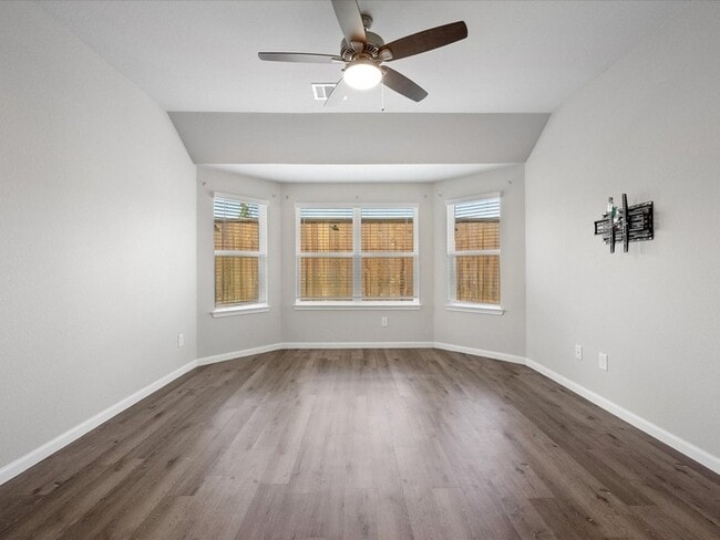 Building Photo - 2546 Steelhead Dr