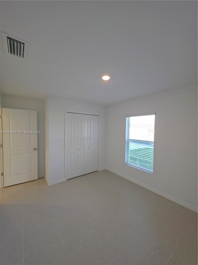 Building Photo - 17200 Cantu Ct