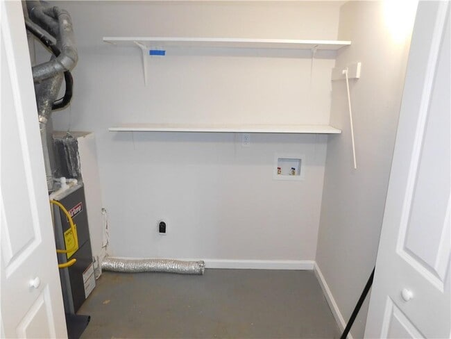 Building Photo - 3589 N Hopkins Ct