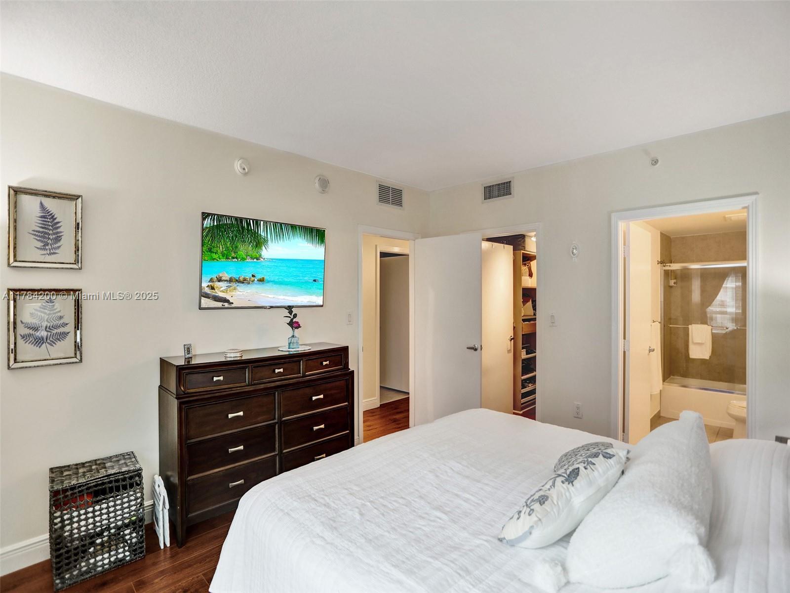 Building Photo - 9066 SW 73rd Ct