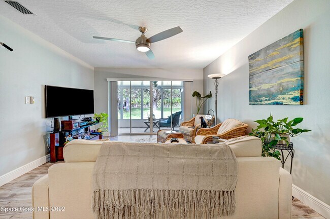 Building Photo - 156 Plover Ln