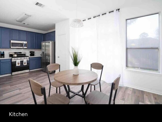 Building Photo - 8106 Fisher Glen Ln