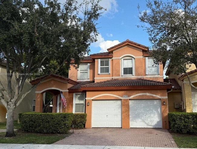 Building Photo - 8675 NW 109th Ct