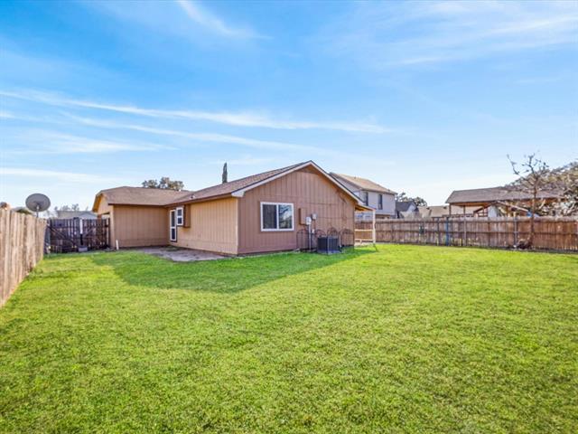 Building Photo - 4621 Riverpark Dr
