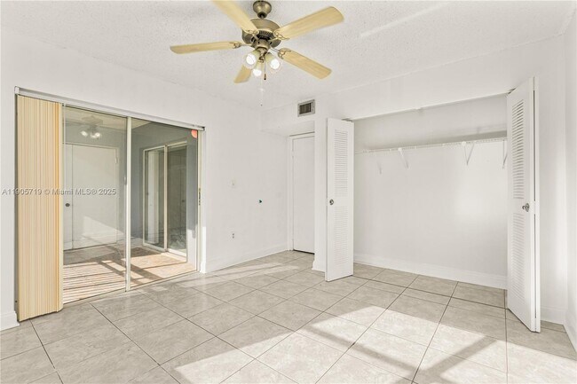 Building Photo - 8650 SW 212th St