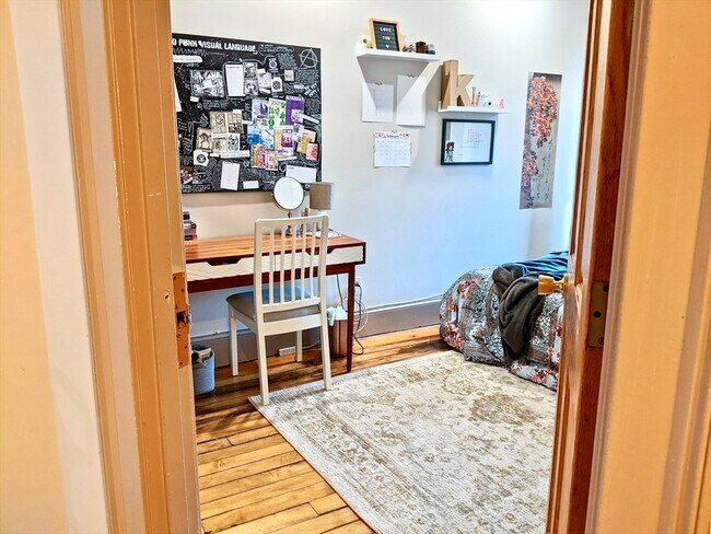 Building Photo - 616 Columbus Ave