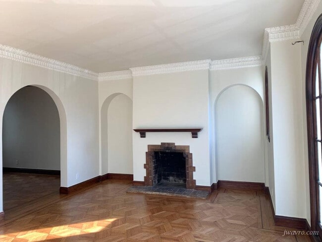 Building Photo - 780 30th Ave