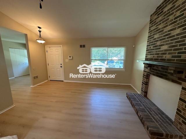 Building Photo - 9475 Sohap Ln