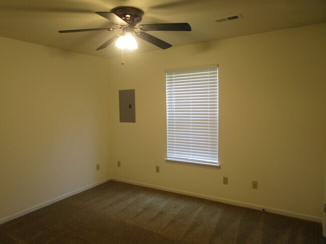 Building Photo - 3501-3503 Delmar Ct.