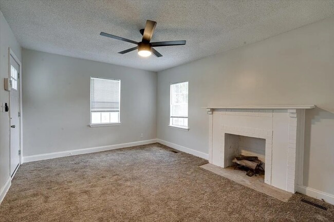 Building Photo - 510 N Germantown Rd