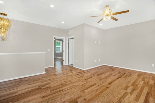Building Photo - 108 Wilson Farm Ln