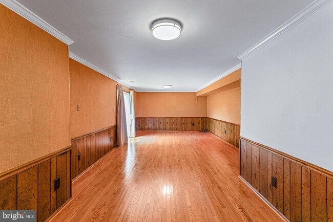 Building Photo - 7416 Royal Dominion Dr