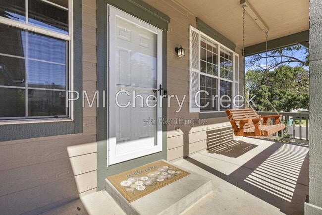 Building Photo - 2917 S Zeno Way