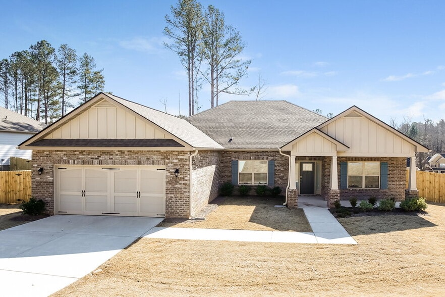 Primary Photo - 250 Saddlechase Dr