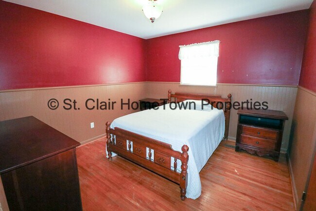 Building Photo - Ragland Rental