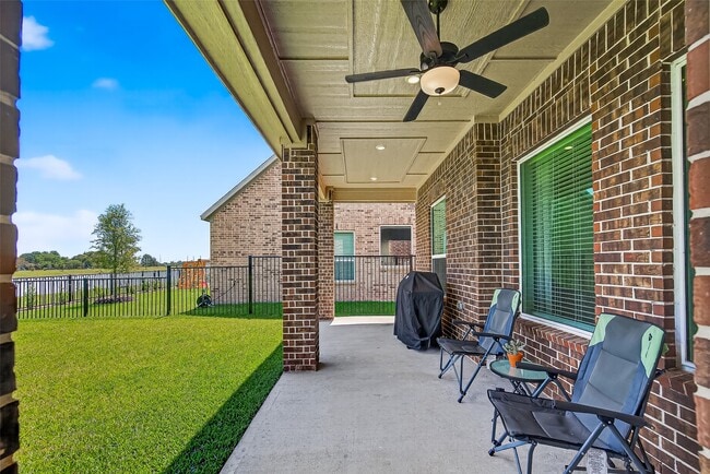 Building Photo - 2135 Tioga Vw Dr