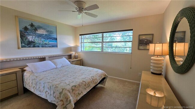 Building Photo - 2929 SE Ocean Blvd