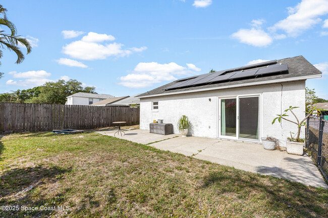 Building Photo - 3156 Dunhill Dr