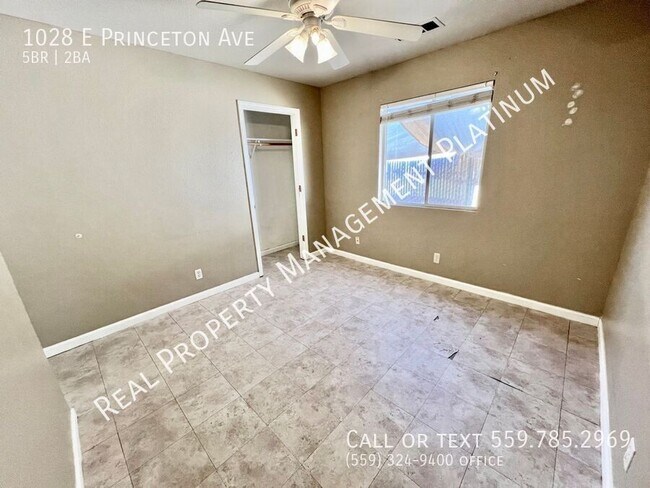 Building Photo - $2,295 Shields & Maroa - 5 bedroom & 2 bat...