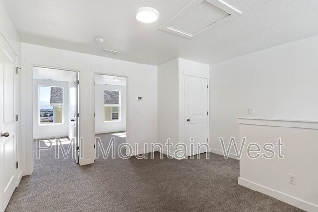 Building Photo - 1836 Red Twilight Ln