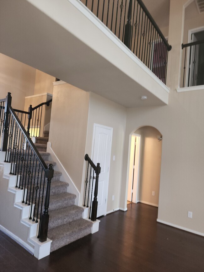 Building Photo - 25619 Anvil Iron Ln