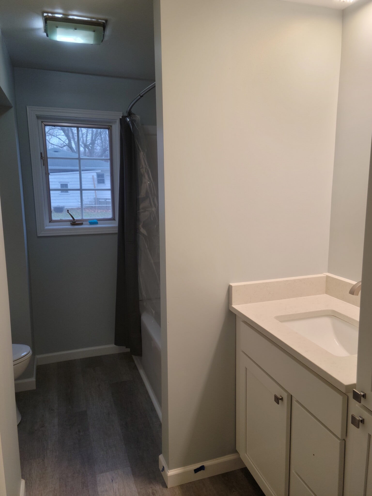 Building Photo - 183 Maple St