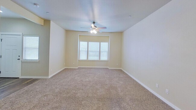 Building Photo - 2616 Tranquil Ave NW