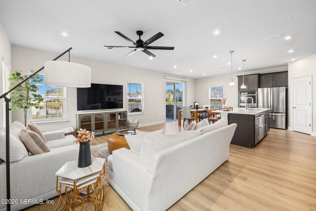 Building Photo - 181 Buffalo Ct