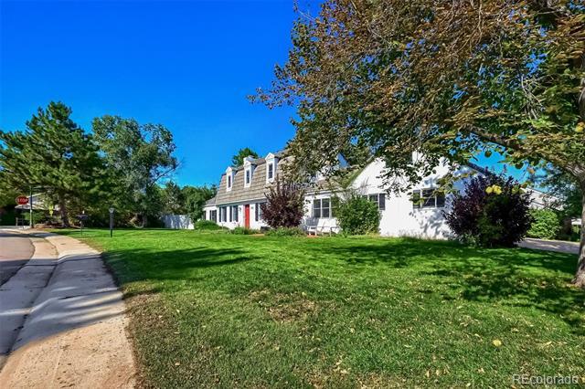 Building Photo - 9701 E Grand Ave