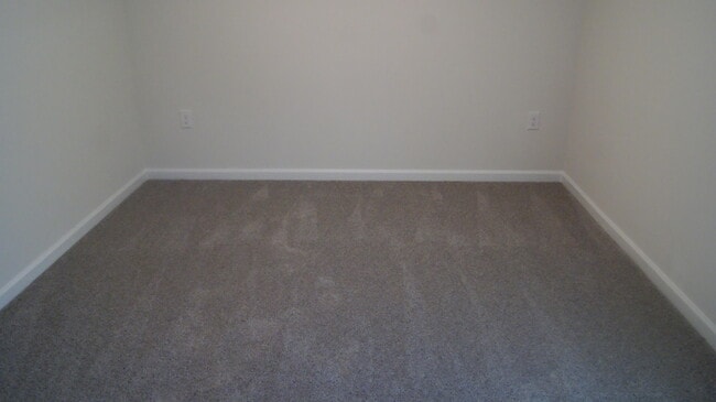 Building Photo - 188 Wall St