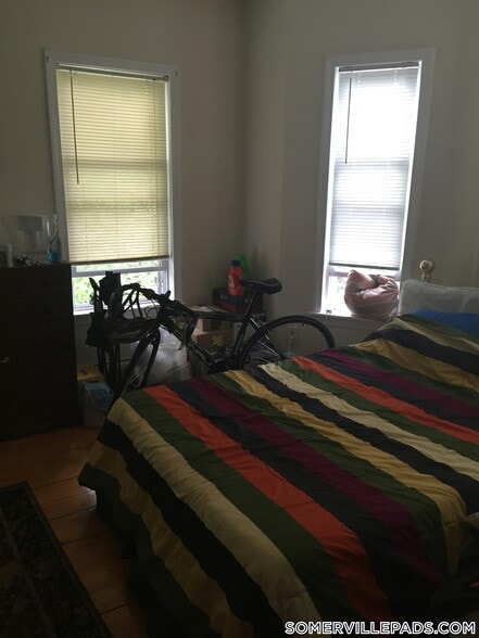 Building Photo - 38 Bond St