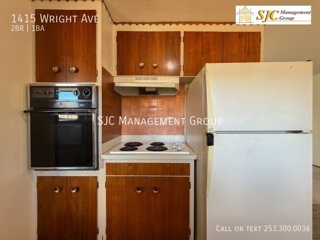 Building Photo - 1415 Wright Ave