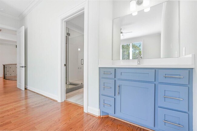 Building Photo - 201 Mayerling Dr