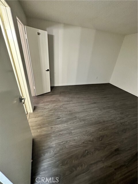 Building Photo - 18225 Kingsdale Ave