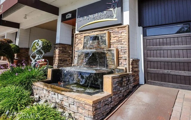 Building Photo - 100 Cliff Dr