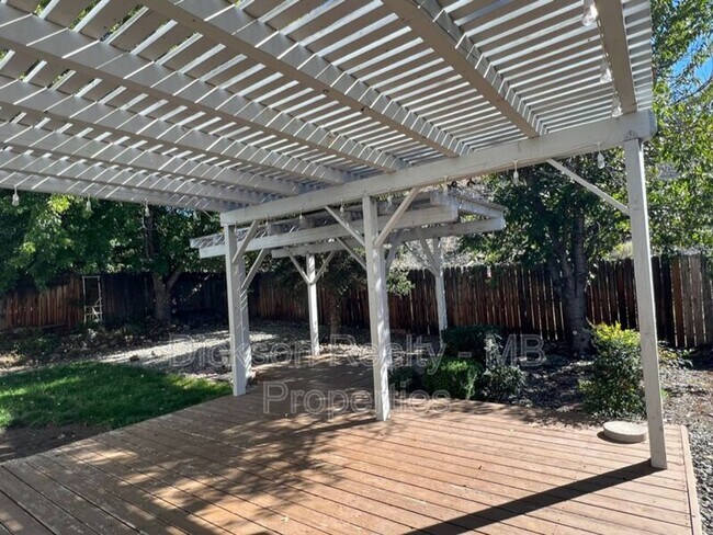 Building Photo - 5216 Palo Alto Ct