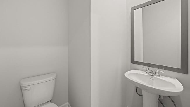 Building Photo - 84 Hughes Pl Dr