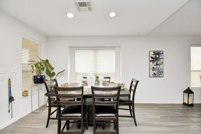 Building Photo - 3126 Snowbird Meadow Dr