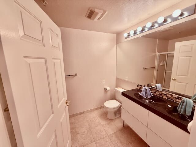 Building Photo - 2255 Showers Dr